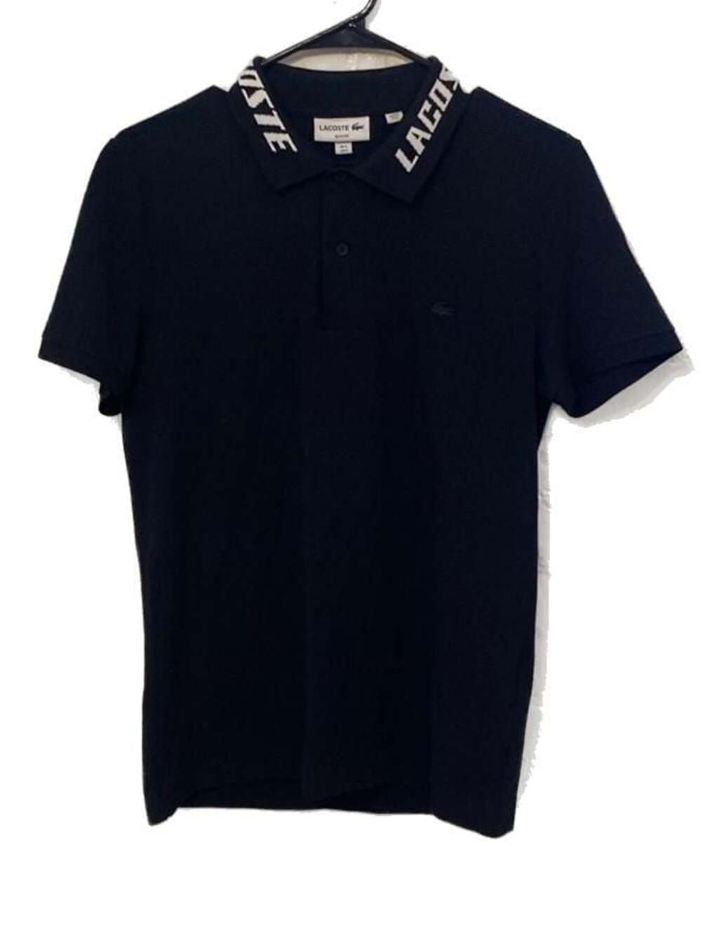 Lacoste Men’s Size Small, Slim Fit Piqué Polo Shirt with Logo Collar Contrast